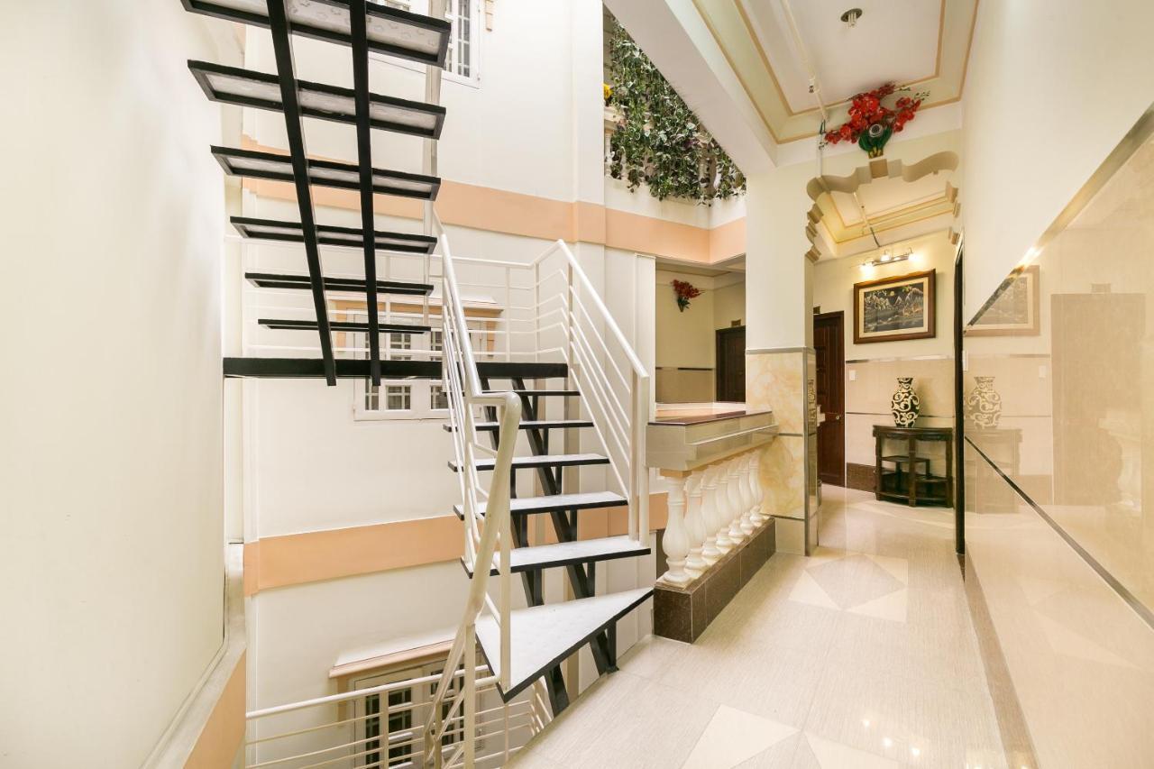 Tan Dat Hoa Hotel & Massage Ho Chi Minh Zewnętrze zdjęcie